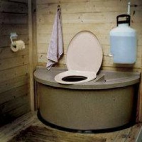 Как да направите и инсталирате тоалетна за свободно стояща лятна тоалетна