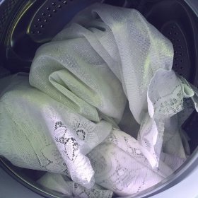 Как да разбера, че е време да измиете завесите