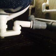 Ефективен начин за почистване на запушването в канализацията, чиито съставки има във всяка кухня