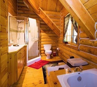 Характеристики на подреждането на баня в дървена къща