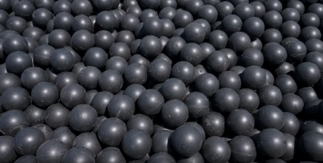 Черни топки