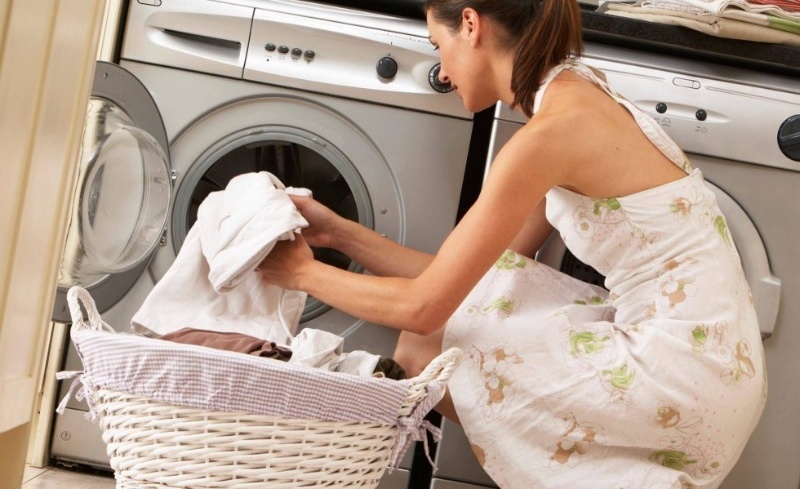 Колко често трябва да миете бельо и каква е опасността от неспазване на честотата на пране